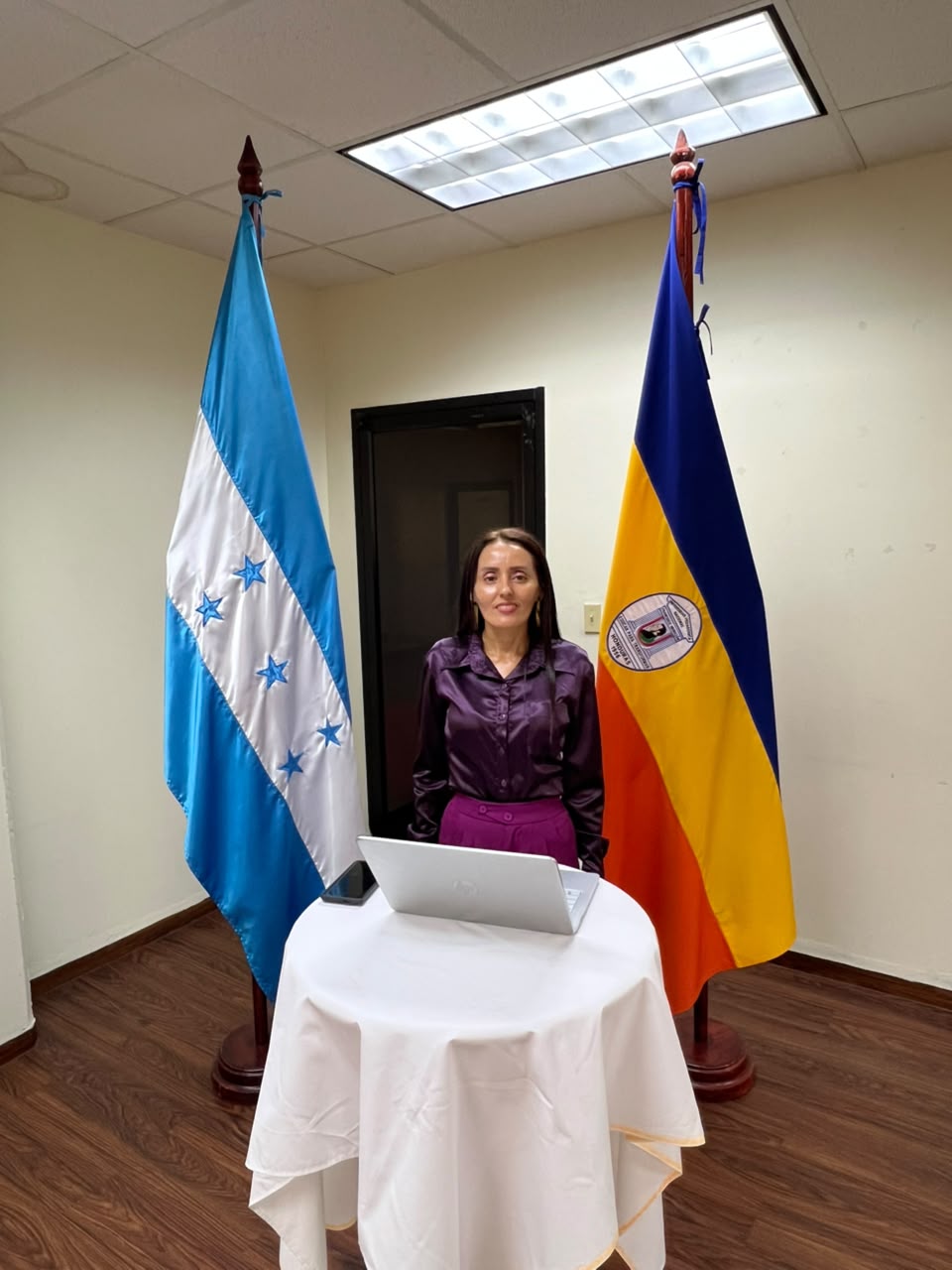 Necesidades Formativas Digitales en los Docentes del Centro de Educación Básica Gubernamental Dionisio de Herrera de Zapadril, Puerto Cortés